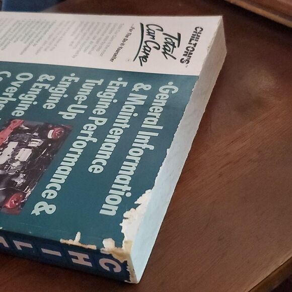 Chilton's Mercedes Coupes Sedans wagons 1974-84 Repair Manual - Picture 7 of 8